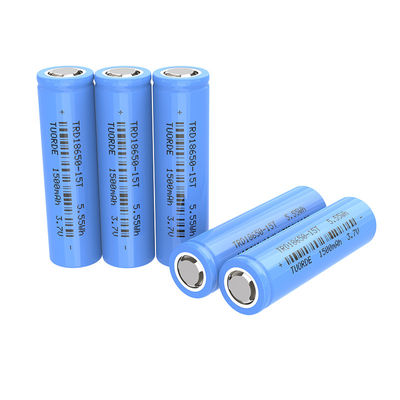 18650 Batteria al litio ad alta scarica 3.7V 1500mah Scarica cilindrica ricaricabile 15C