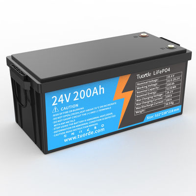 24V 25,6V 200Ah batteria al litio ferro fosfato con 5120Wh di energia e 100A di scarica