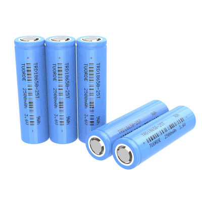 Batteria agli ioni di litio a scarico elevato cilindrica 18650 3.7V 2500mah
